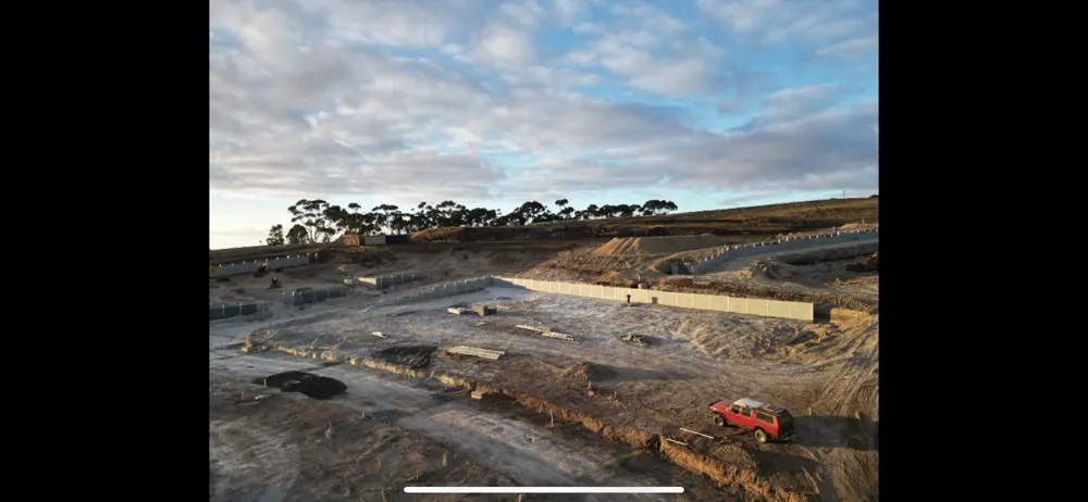 04 – Large-site earthworks (aerial) photo 1
