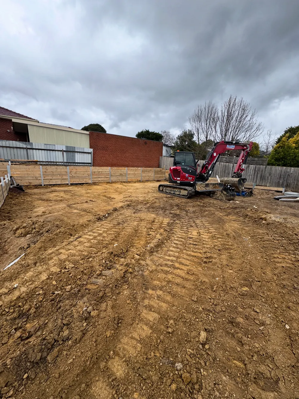 12 – Excavation & site prep photo 3